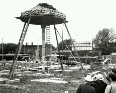 Frank Lloyd Wright Loading of Johnson Wax Columns